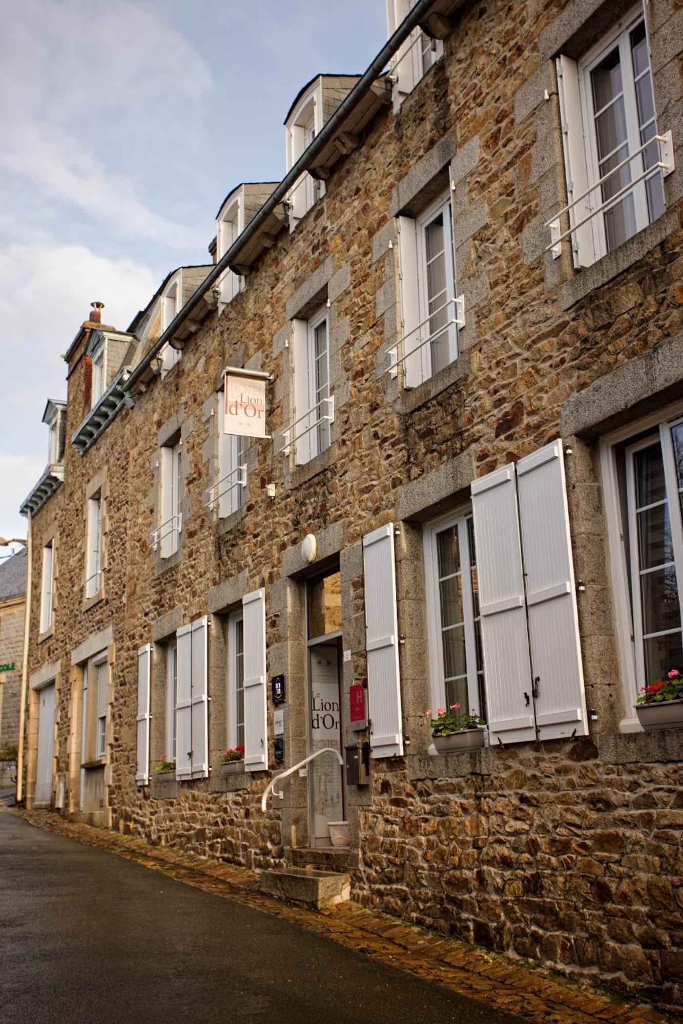 Contact Hotel - Hotel Le Lion D'Or Lamballe Eksteriør bilde
