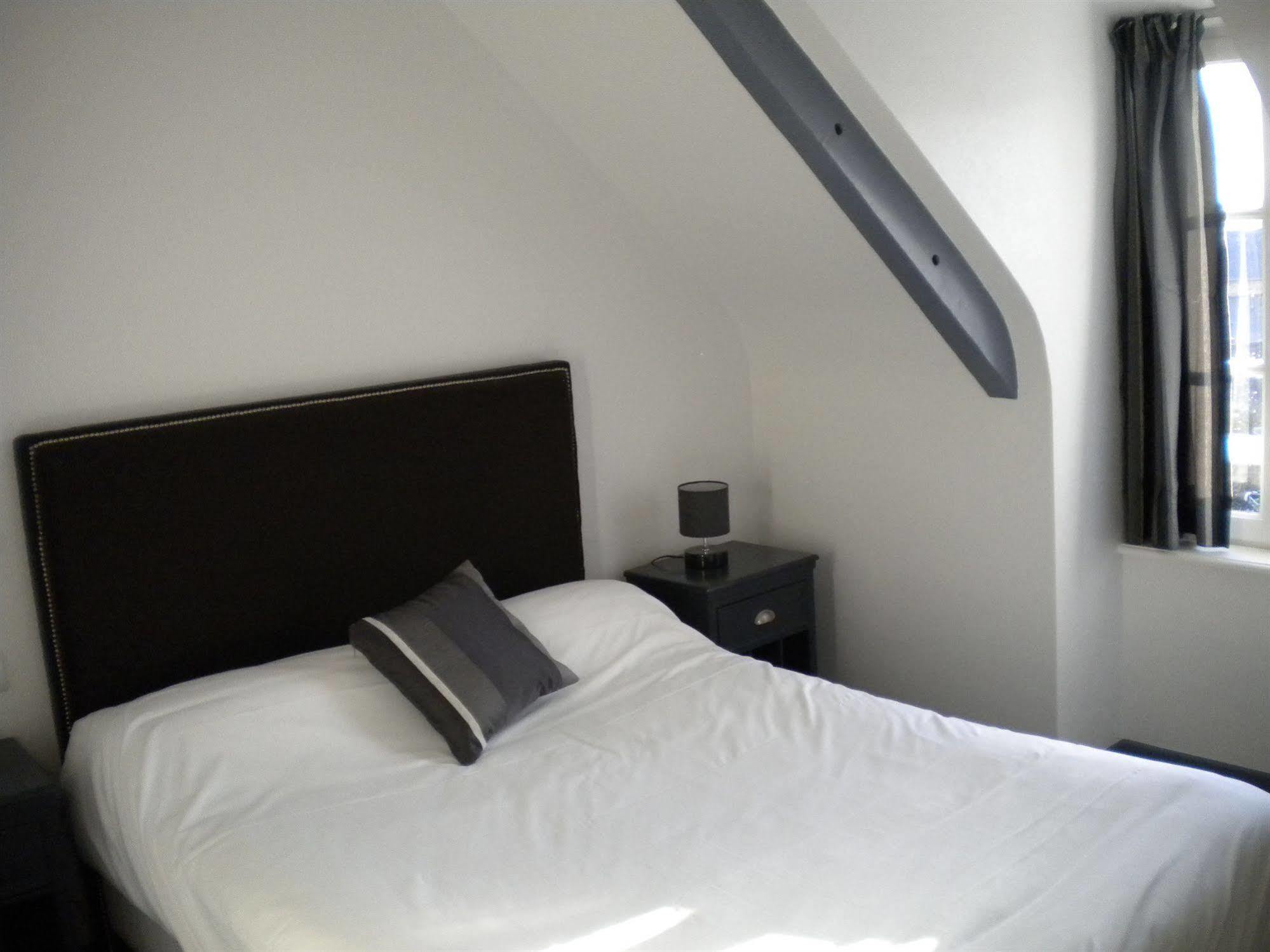 Contact Hotel - Hotel Le Lion D'Or Lamballe Eksteriør bilde